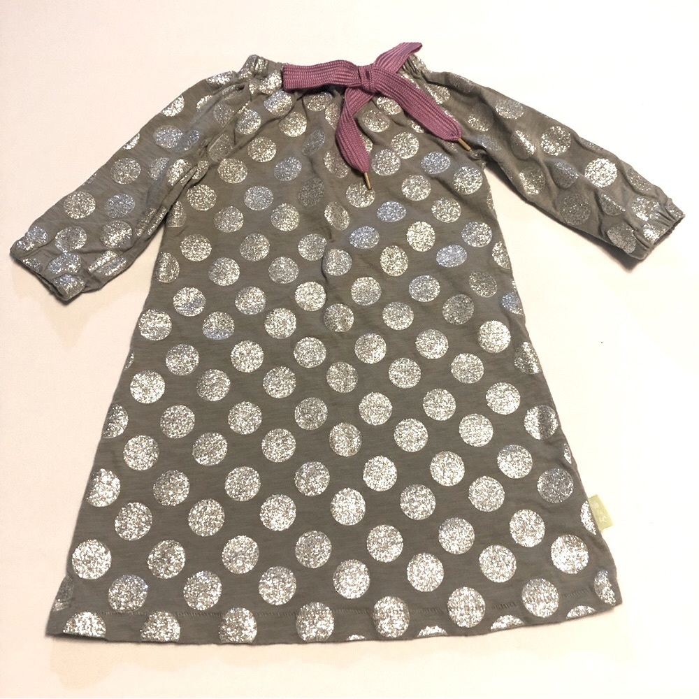 Morgan & Milo Silver Glitter Polka Dot Long Sleeve Special Occasion Dress Size 4